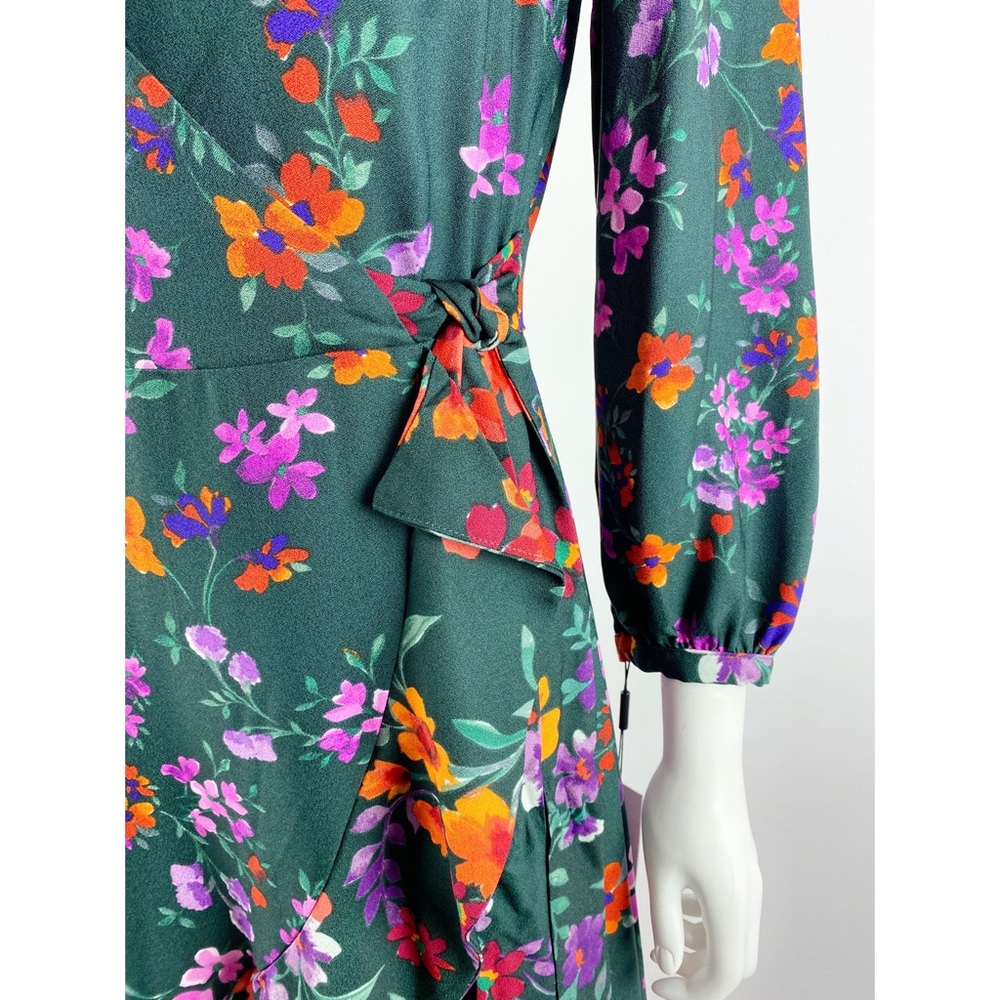 NWT Calvin Klein Malachite Green Floral Wrap Dress - Picture 4 of 10